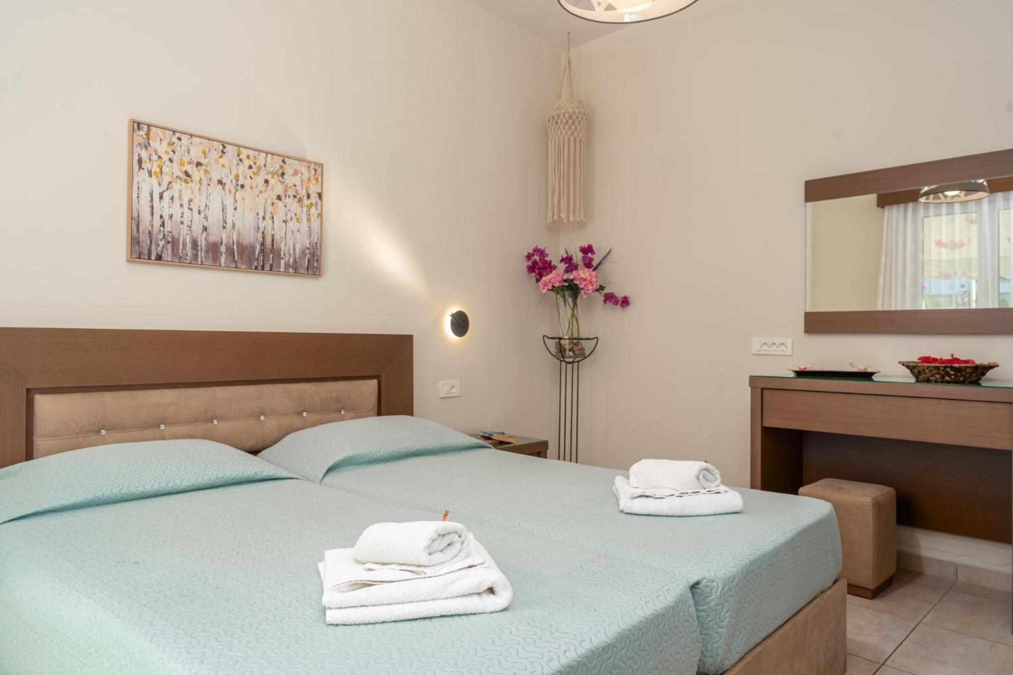 Stathis Beachfront Luxury Rooms Kalamaki (Zakynthos) Quarto foto